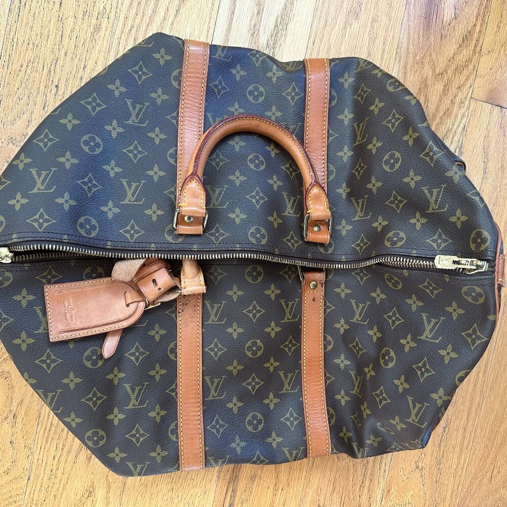 PREOWNED Authentic Louis Vuitton Keepall Bandoulière 50 (with Strap and Dustbag)